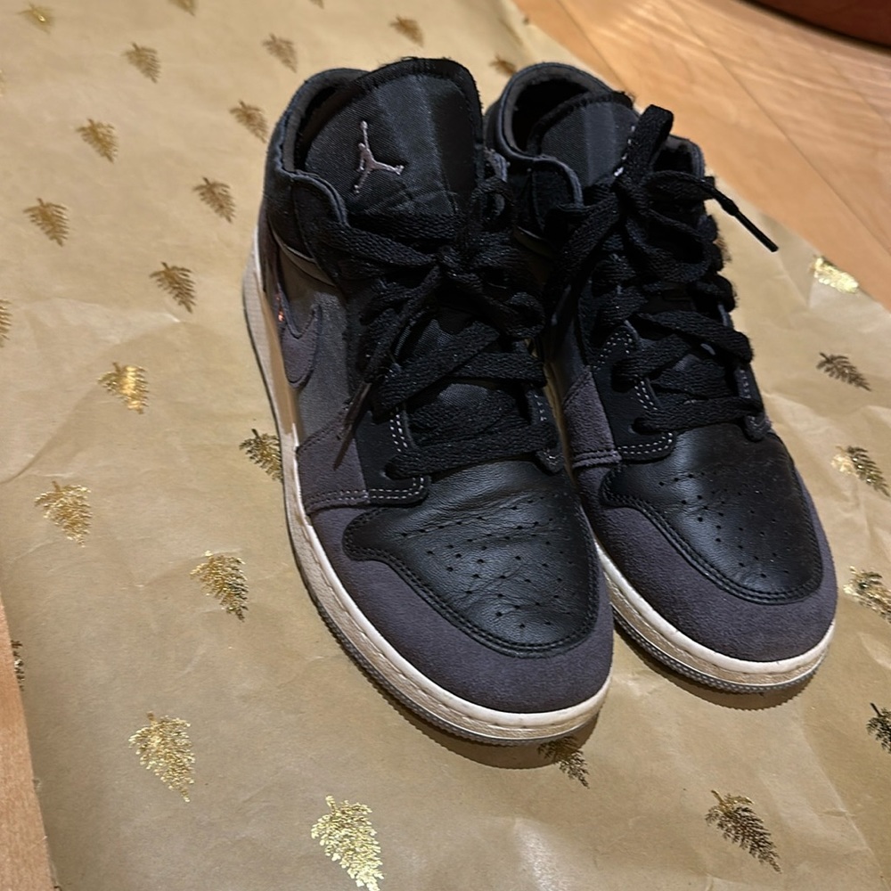 Air Jordan 1 Low SE Craft